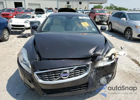 2011 Volvo C70 T5 from USA, damaged, VIN YV1672MC1BJ109595